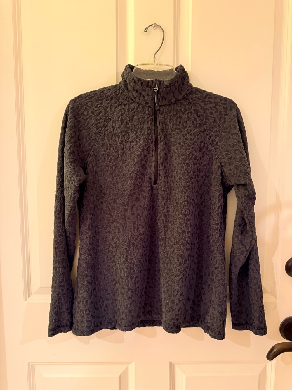 Eddie Bauer Women’s dark gray leopard fleece